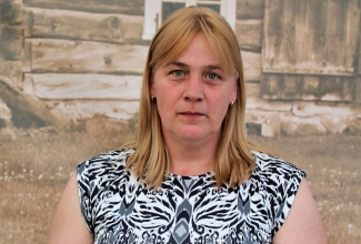 Luige Maaelu Näituslaat, siidikanade aretaja Heli Vinni