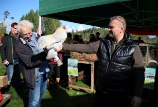 Esimene tõulindude näitus Nurmenuku talus